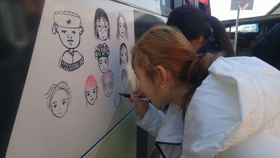 PLAY BUS — image 6